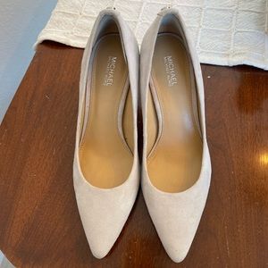 Michael by Michael Kors suede kitten heels-Like New